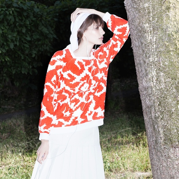 SATURATED PATTERN SWEATSHIRT - Picture 7 of 7